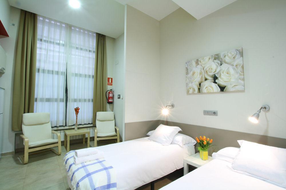 Barcelona Sants Station Apartments Εξωτερικό φωτογραφία